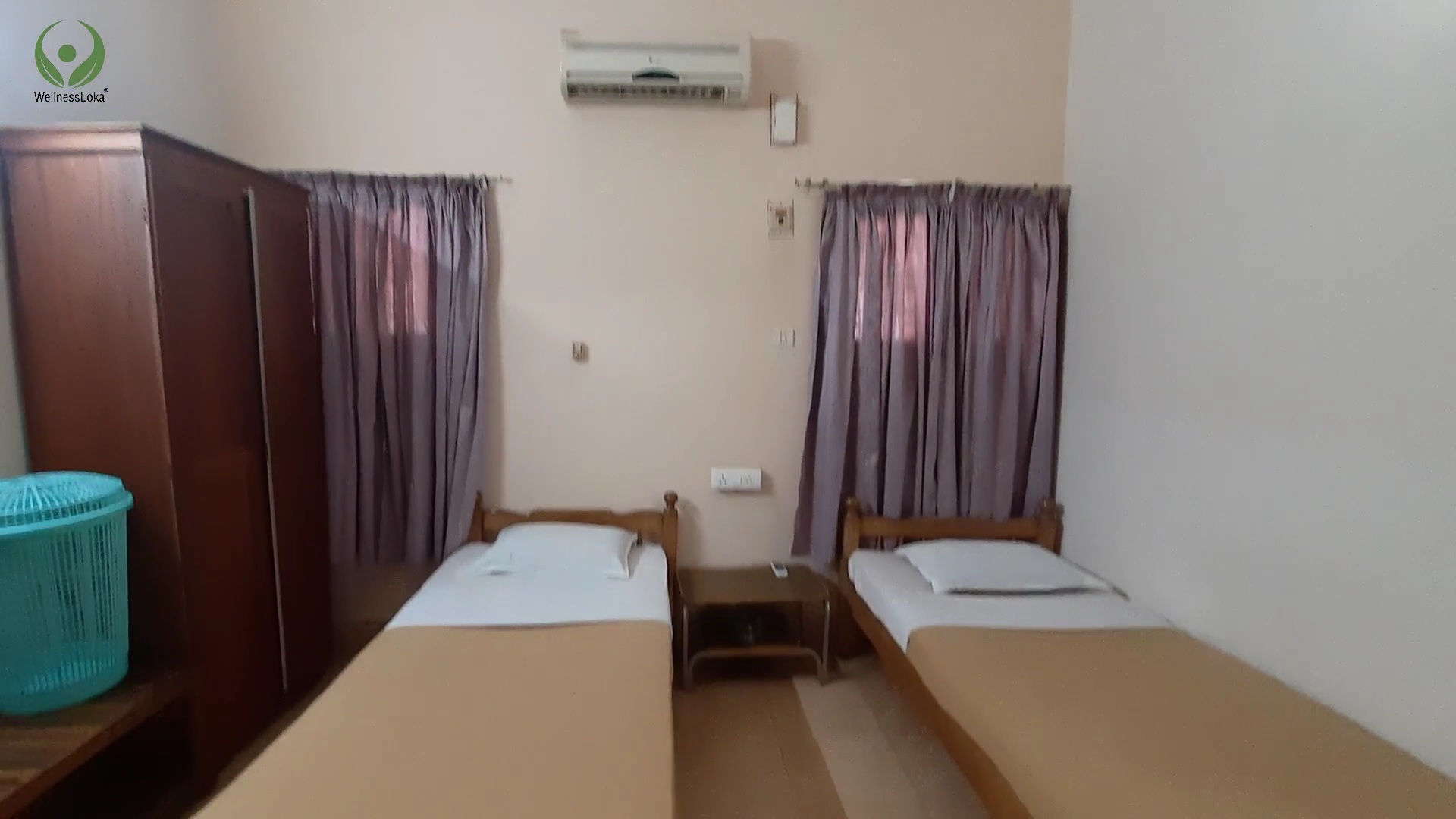 Rajah Healthy Acres Thulasi AC Cottage Room Bed