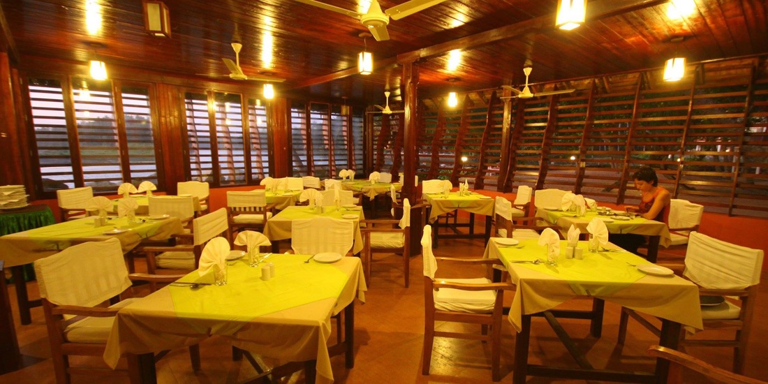 Beach and Lake Ayurveda Resort Restaurant